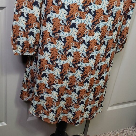 NWT ANTHROPOLOGY  Ottod'Ame Tigress long sleeve surplice neck tiger dress size 8 - Picture 3 of 9